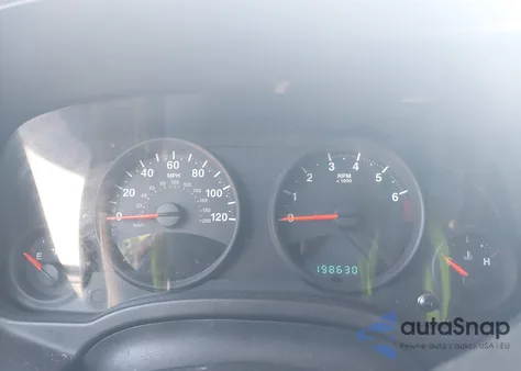 2011 Jeep Compass from USA, damaged, VIN 1J4NT1FB2BD246176